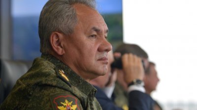 Според разследващи източници министърът на отбраната на Русия се е