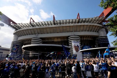 Милан и Интер настояват за по-бързо решение за новия стадион