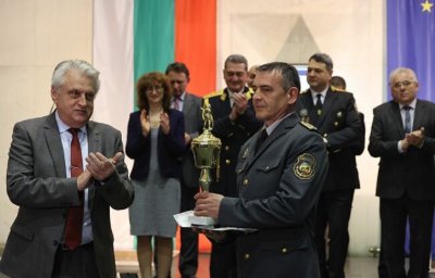Комисар Дарин Димитров директор на Регионална дирекция Пожарна безопасност и