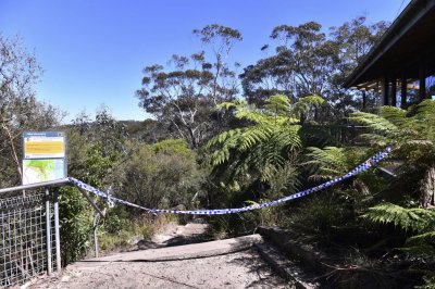 Свлачище в Сините планини западно от град Сидни в Австралия затрупа британско
