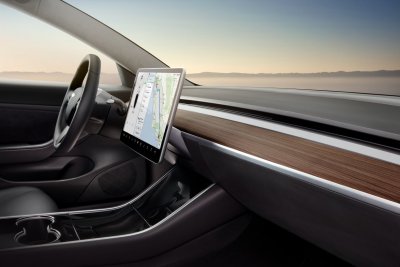 Американският гигант в производството на електрически автомобили Тесла Tesla ще
