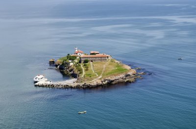 Остров Св Анастасия започва да посреща туристи от този уикенд