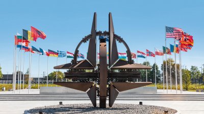 Белгийският премиер Александер де Кро заяви днес че НАТО е