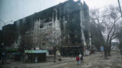 Кметът на Мариупол Вадим Бойченко заявява че животът на хората които