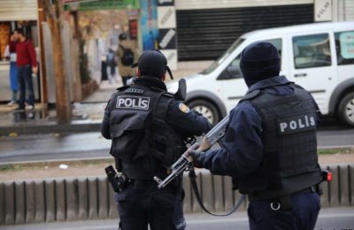Турция арестува екстремист от ПКК, готвел „зрелищни нападения“
