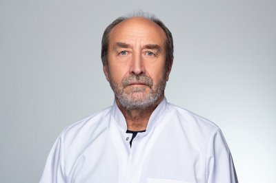 Не тръгна делото срещу пловдивския ортопед д-р Кръстев