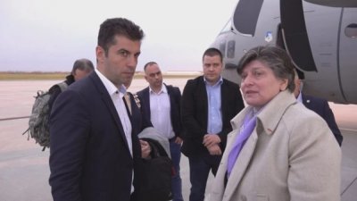 Българската делегация пътува към Украйна От правителствената пресслужба разпространиха кадри