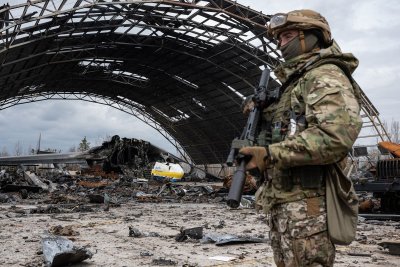 Русия е унищожила склад с оръжия в Запорожка област
