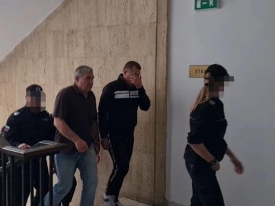 Двамата молдовци обвинени за грабеж в особено големи размери на