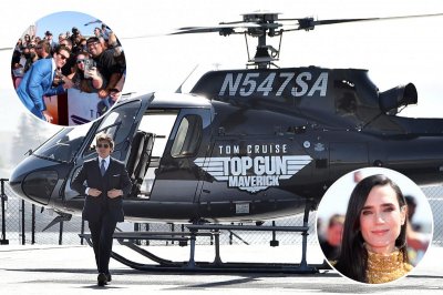 Том Круз се появи на премиерата на „Топ Гън” с хеликоптер