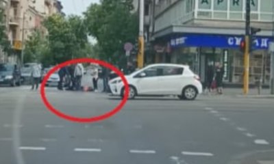 Шоуменът Къци Вапцаров е бил блъснат от кола в центъра