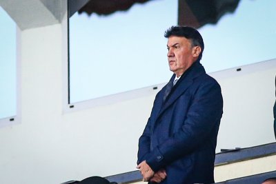 Президентът на Българския футболен съюз Борислав Михайлов вицепрезидентът Михаил Касабов