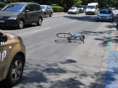 Катастрофа между колоездач и автобус в Стара Загора