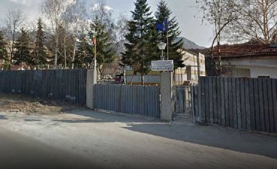 Куриоз: Намериха ганджа в двора на затвора в Самораново
