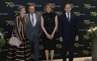 Президентът Румен Радев изненадващо гостува заедно с жена си Десислава