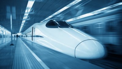 Влакът до Пекин ще лети с 350 км/ч