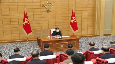 Ким Чен-ун упрекна здравните власти заради ковид