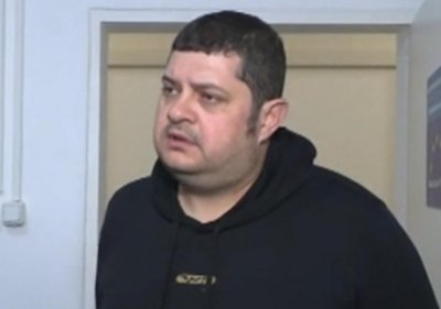 Собственикът на фирма Евролаб 2011 Васил Димитров твърди че олигарх