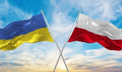 Полският президент Анджей Дуда говорейки в неделя във Върховната Рада