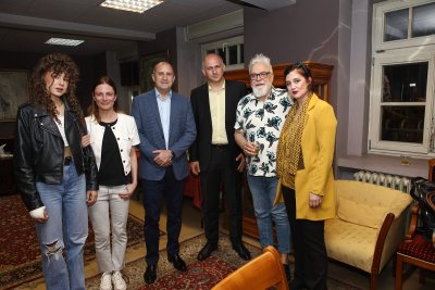Президентът на Румен Радев и семейството му гледаха юбилейното 50 то