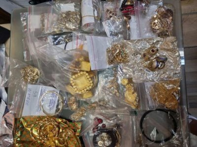 Иззети са над 1 млн. лв и 7 кг злато при акцията в Сливен (ПОДРОБНОСТИ)
