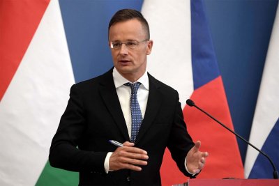 Унгария ще позволи на Сърбия да складира известни количества природен