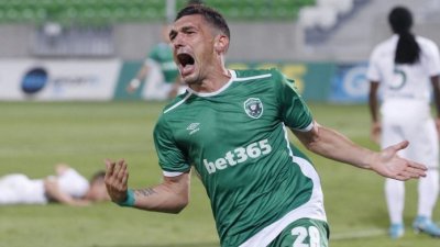 Кладуио Кешерю - 176 мача и 106 гола за 4 години