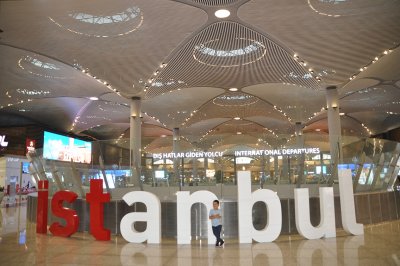 15,86 млн. пътници минали през турските летища за май
