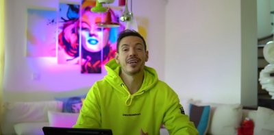 Приятелка на семейство Петканови разкритикува Даниел като директно му каза