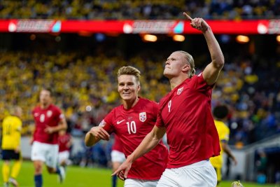 Норвегия спечели скандинавското дерби от група 4 Лига В на
