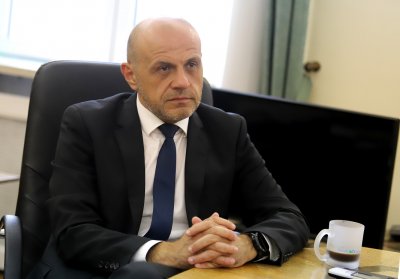 Томислав Дончев: Дните на кабинета са преброени, време е за вот на недоверие