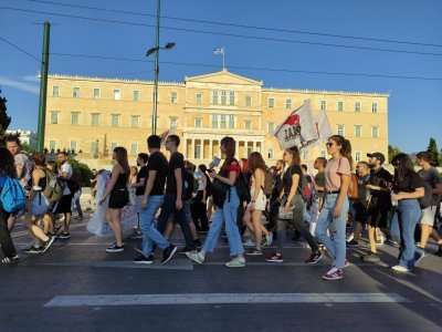 Студенти блокираха атинския университет