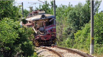 Разследването на влаковата катастрофа пред провал заради чиновнически гаф