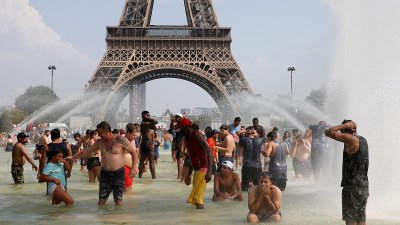 Екстремни жеги в Испания и Франция
