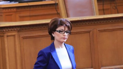 Деси Атанасова: Има нова коалиция - ПП, ГЕРБ, ДБ и ДПС