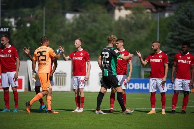 Излагация: ЦСКА падна с 1:4 в Австрия