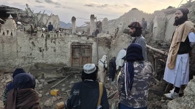 Най-малко 920 жертви на земетресението в Афганистан