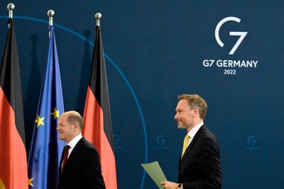 Фокусът на срещата на Г-7 ще бъде върху нови санкции срещу Русия