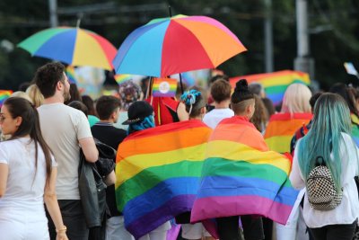 Трябва ли ѝ на София “гей парад”?