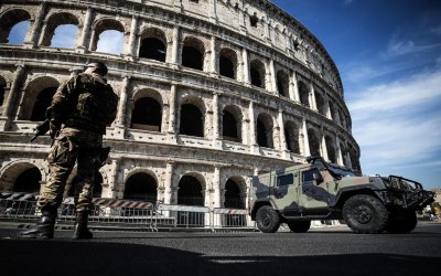 Заподозрени в тероризъм мъж и жена са арестувани в Италия