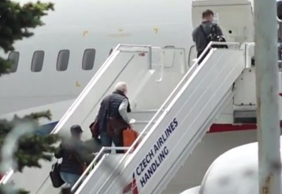 Самолетите с експулсирани руски дипломати излетяха от летище София Това