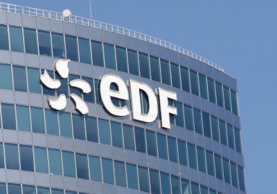 Франция одържавява електроенергийния гигант EDF