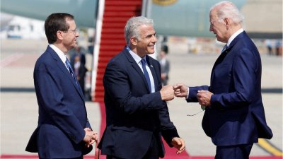 Премиерът Яир Лапид и израелското правителство посрещнаха президента на САЩ