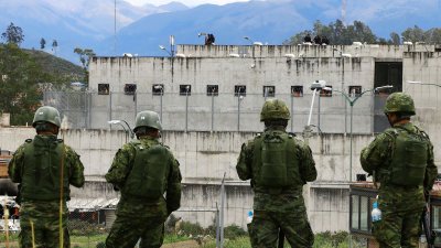 13 убити при пореден затворнически бунт в Еквадор