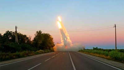 Украйна иска от САЩ ракети с по-голям обсег