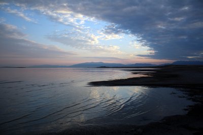 Екокатастрофа: Голямото солено езеро пресъхва