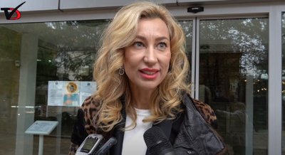 Йорданка Костадинова от Продължаваме промяната е актуалният секссимвол не само