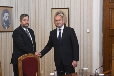 Президентът Румен Радев приветства желанието на Демократична България да работи