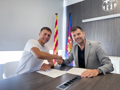 Талантливият български защитник Мартин Георгиев официално е играч на Барселона