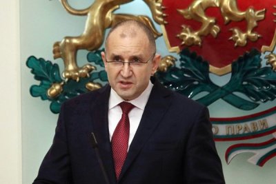Жега преди 3-ия мандат: Радев изпитва партиите на "Дондуков"2